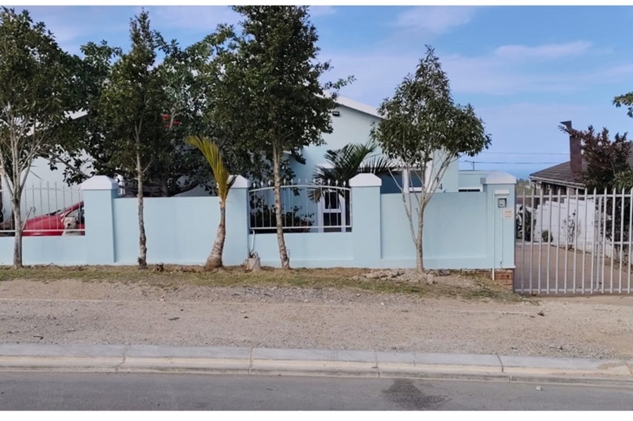 To Let 3 Bedroom Property for Rent in Pacaltsdorp Western Cape